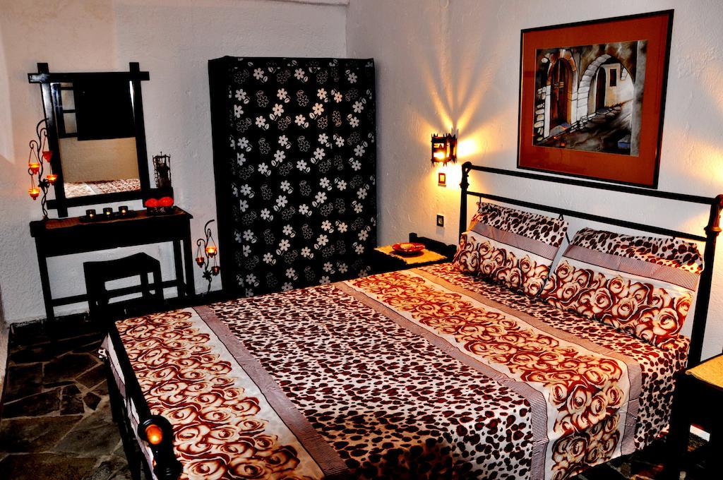 Heliotrope Apartments Stalís Bilik gambar
