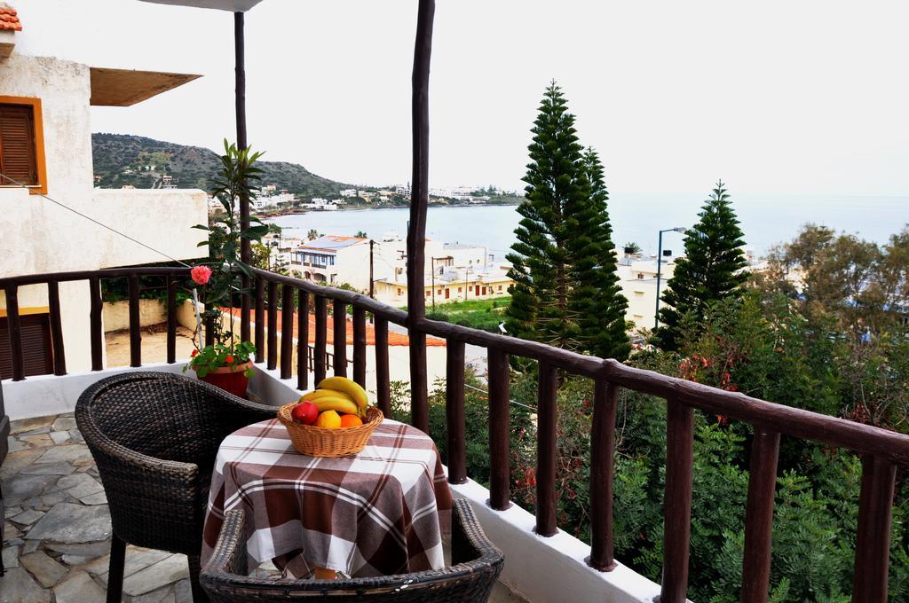 Heliotrope Apartments Stalís Bilik gambar